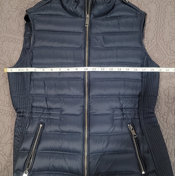 Burberry women Vest - Picture 13 of 16